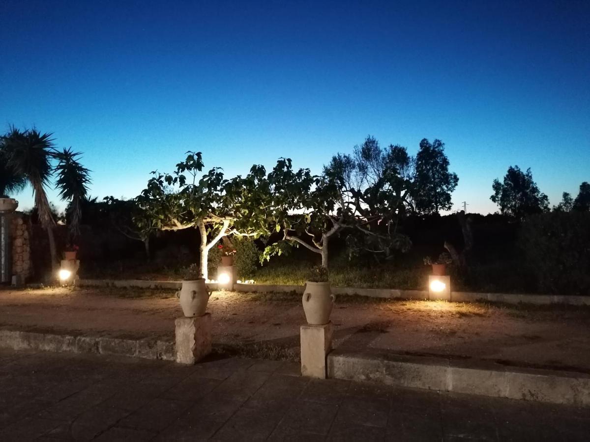 Nicuzza Bed & Breakfast Martano Bagian luar foto