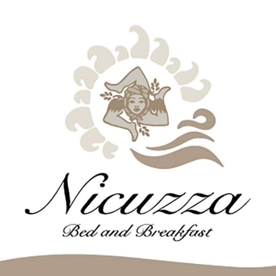 Nicuzza Bed & Breakfast Martano Bagian luar foto